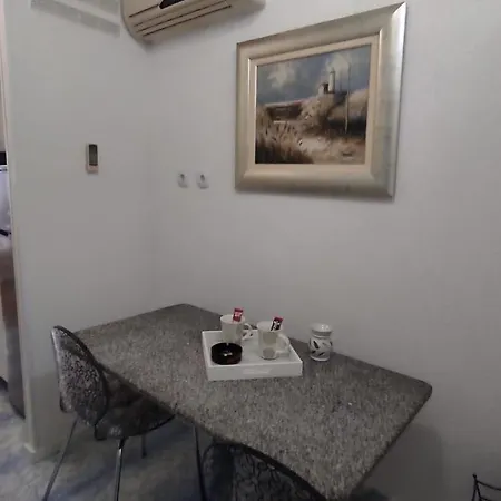 Appartement Studio In Town Centre *